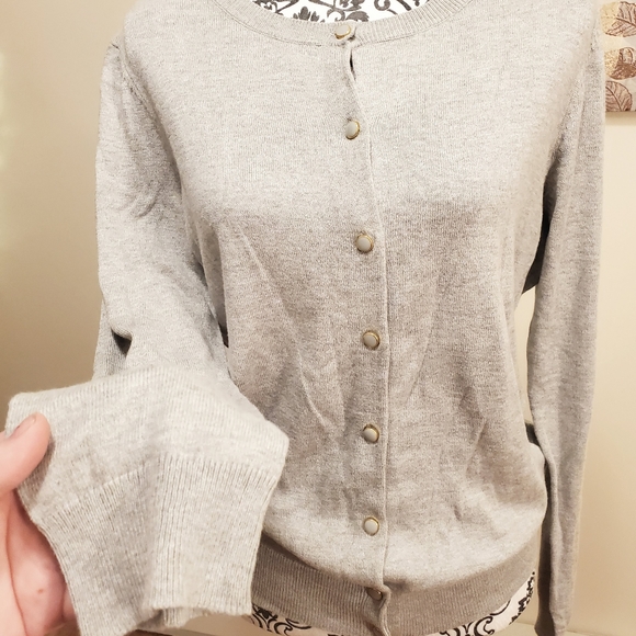 Button Down Sweater - Picture 7 of 8